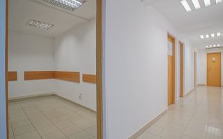 Spatiu Comercial modern 200mp, vad pietonal si auto, Bartolomeu - Poză 7