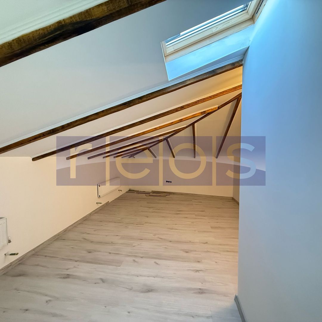 CASA INDIVIDUALA | RENOVATA 2024 | ZONA DOMENII | TERASA SI POD LOCUIBIL - Poză 4