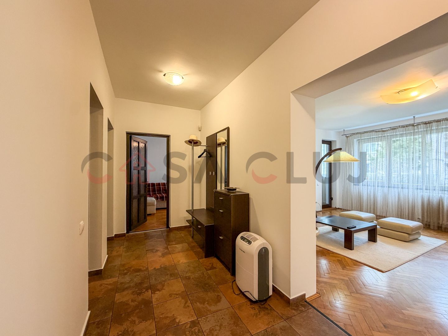 3 camere, confort sporit, garaj cu CF,Plopilor Vechi! - Poză 5