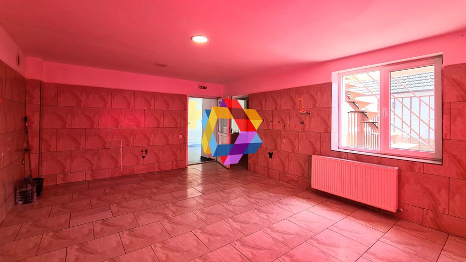 Spatiu comercial de închiriat, Brasov - 300 mp # spatii-comerciale-brasov.ro - Poză 3