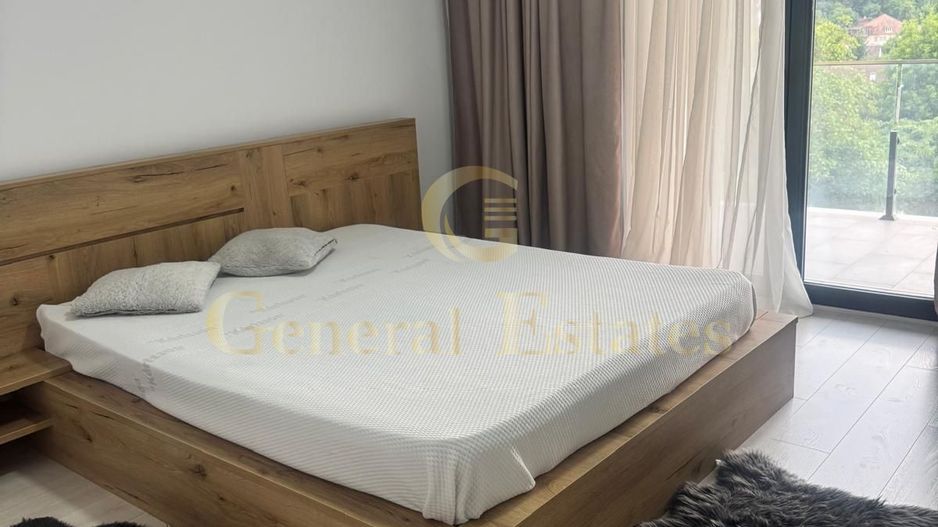 Apartament 3 camere priveliste,liniste,central 100mp - Poză 2