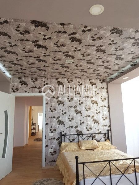 BULEVARDUL MAMAIA - Apartament de 3 camere in vila TERMEN REDUS! - Poză 12
