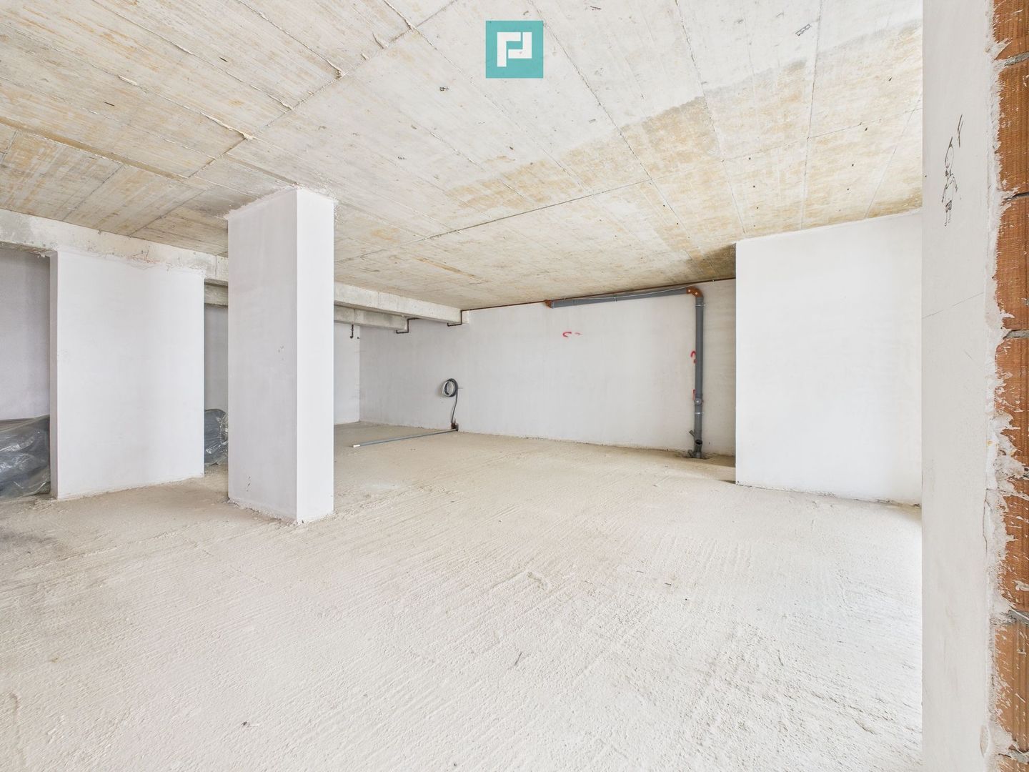 Spațiu comercial 95 mp la parterul blocului MTM - Poză 10