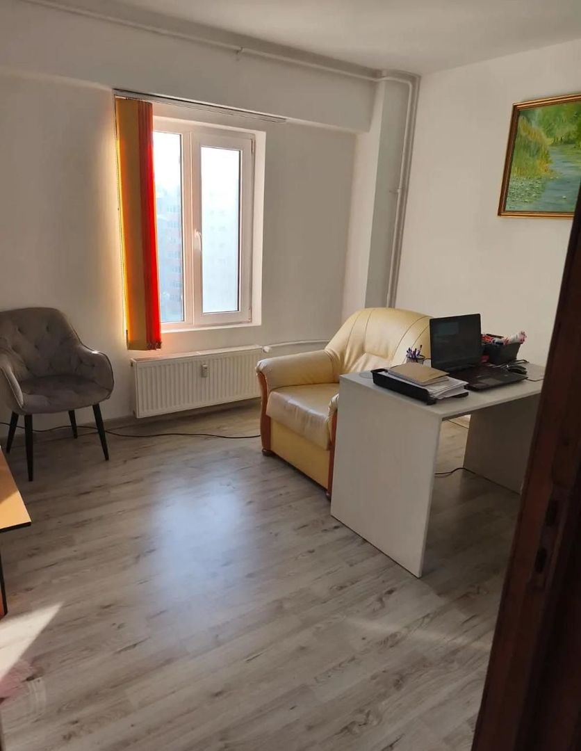 Calea Calarasilor - 3 metrou Piata Muncii -3 camere - Poză 7