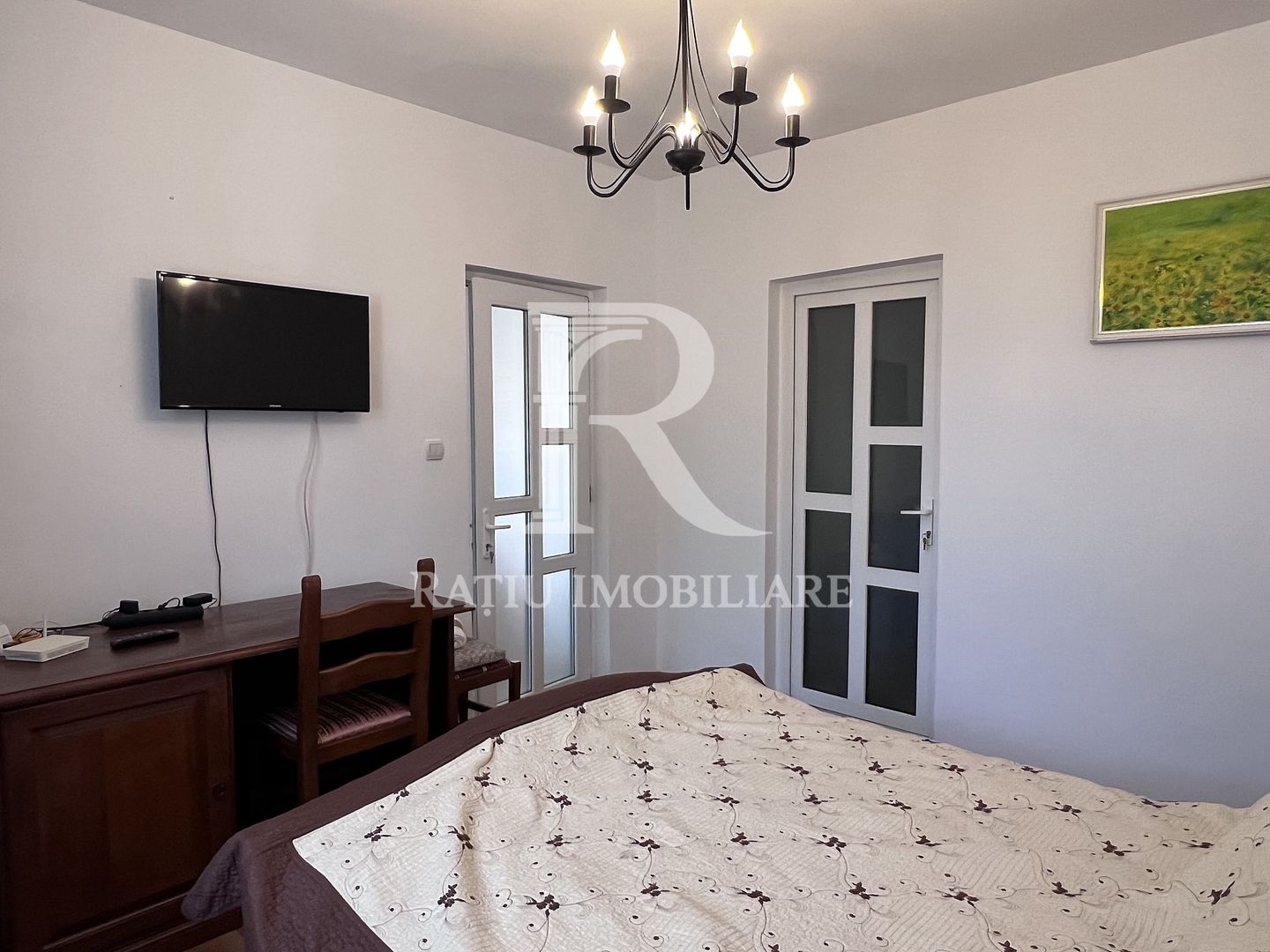 Casă 4 camere de închiriat | Saună | Piscina | Sântandrei | Bihor - Poză 8