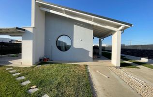 Se vinde  casa doctor Carnabel