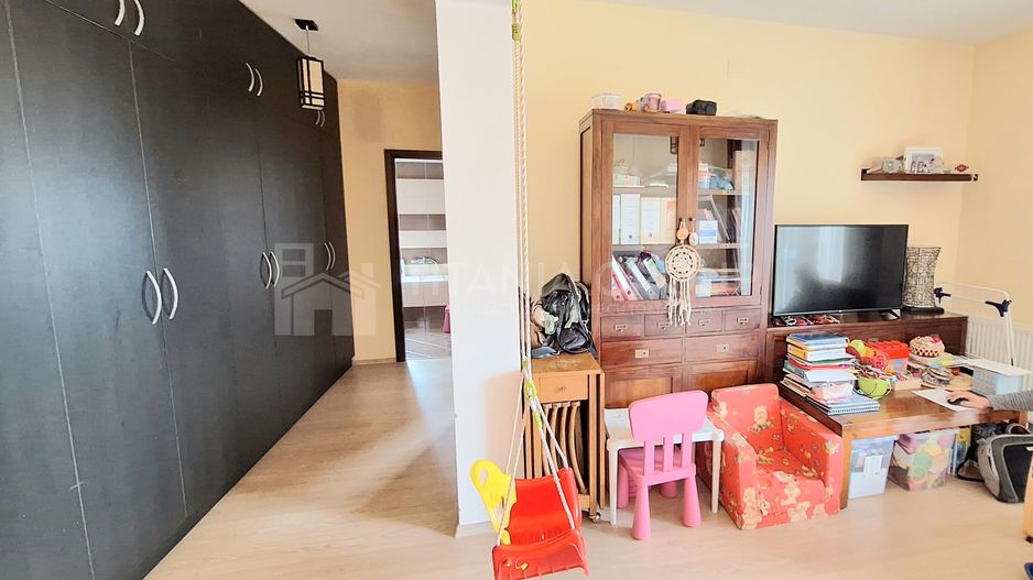 Apartament 2 camere cu vedere superba, modern mobilat+parcare, Coresi - Poză 6