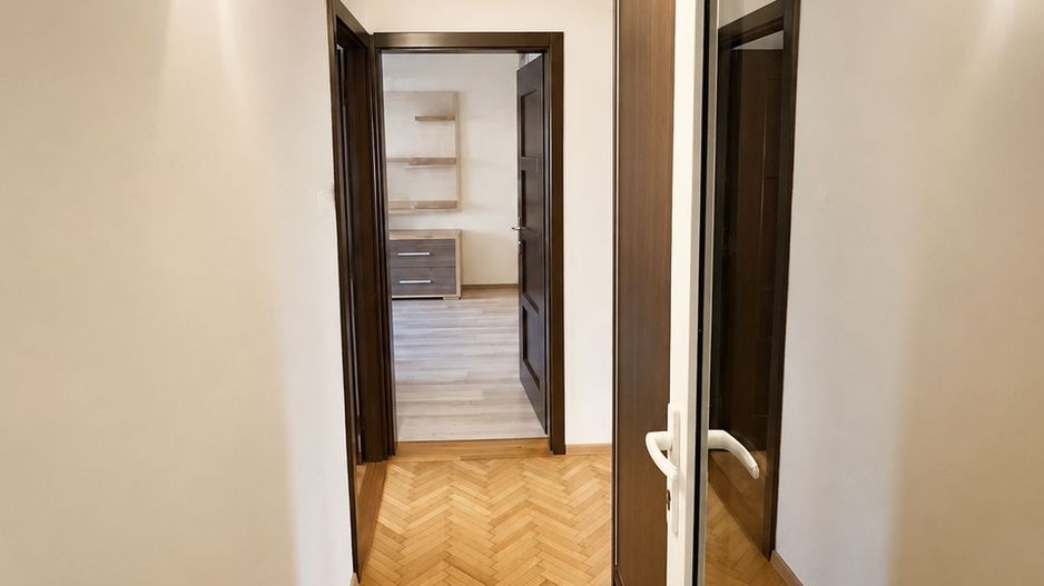 Apartament 4 camere -Zona Ioșia - Poză 6
