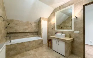 Casa individuală cu teren de 1400 mp, Salicea - Poză 14