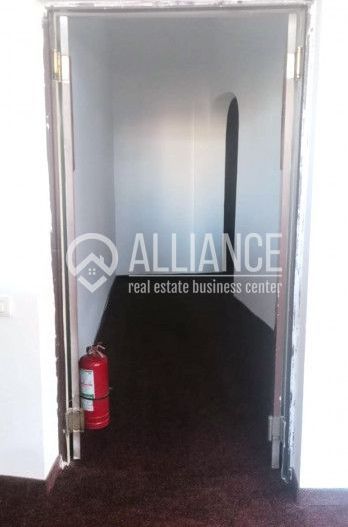 Inchiriere spatiu comercial de 400 mp - Poză 9