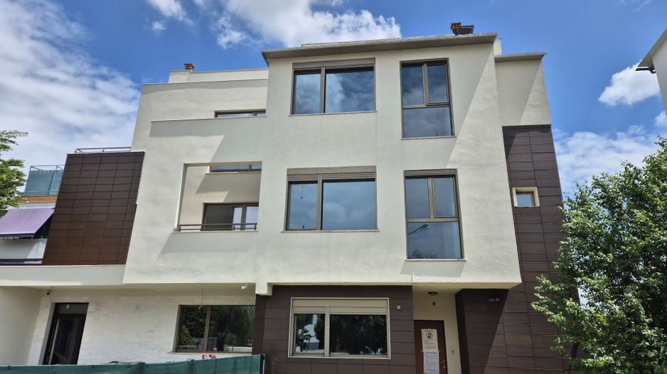 Vila 430,44 mp Green Lake Baneasa - Poză 1