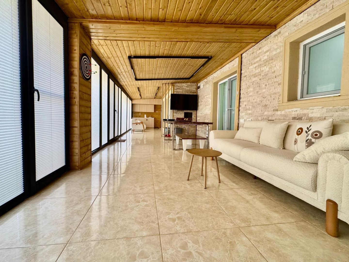 COSMOPOLIS - Apartament cu 3 camere si gradina, mobilat si utilat. - Poză 14