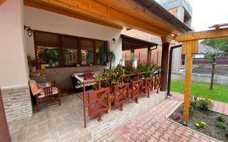 Vila  Frumoasa , Sibiu ,6 camere , 5 Bai , mobilata ,utilata - Poză 8