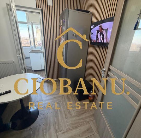 Apartament 2 camere renovat de vanzare Et. 10/10 zona Craiovita Noua - Poză 6