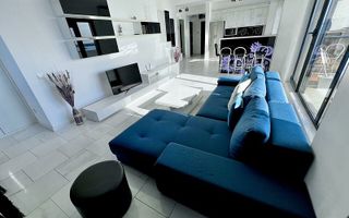 Apartament 2 camere Vila Sophia 1 - Vedere frontala la lac - - Poză 7