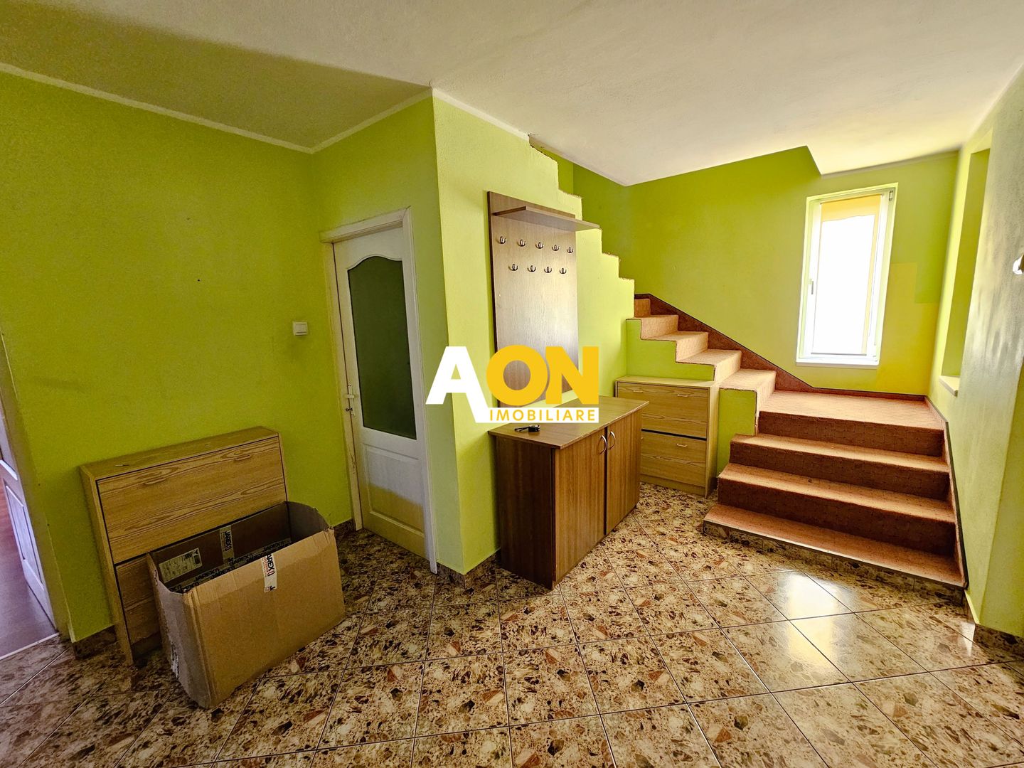 Casa D+P+M, 4 camere, garaj, 820 mp teren, Micesti - Poză 9