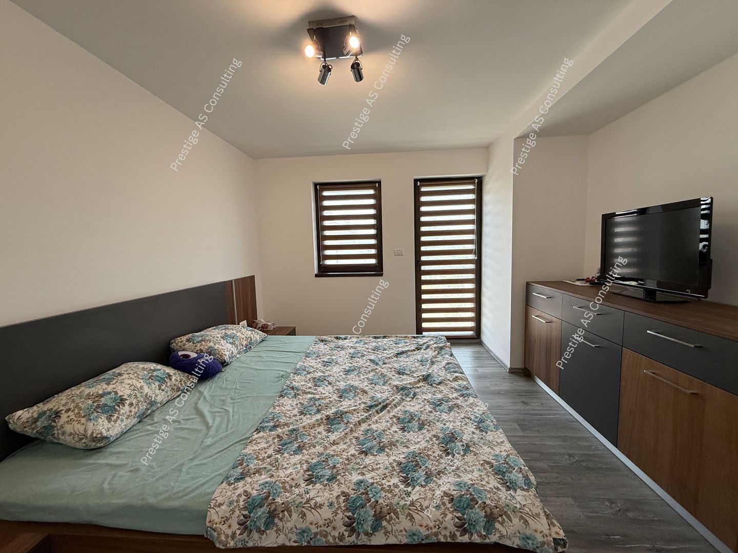 Duplex 6 Camere+ Mansarda 315mp Teren |  Zona Cora-Dumbravita - Poză 16