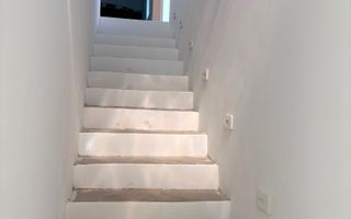 VILĂ CONTEMPORANĂ DE VÂNZARE – 450.000 €     COMISION% - Poză 8