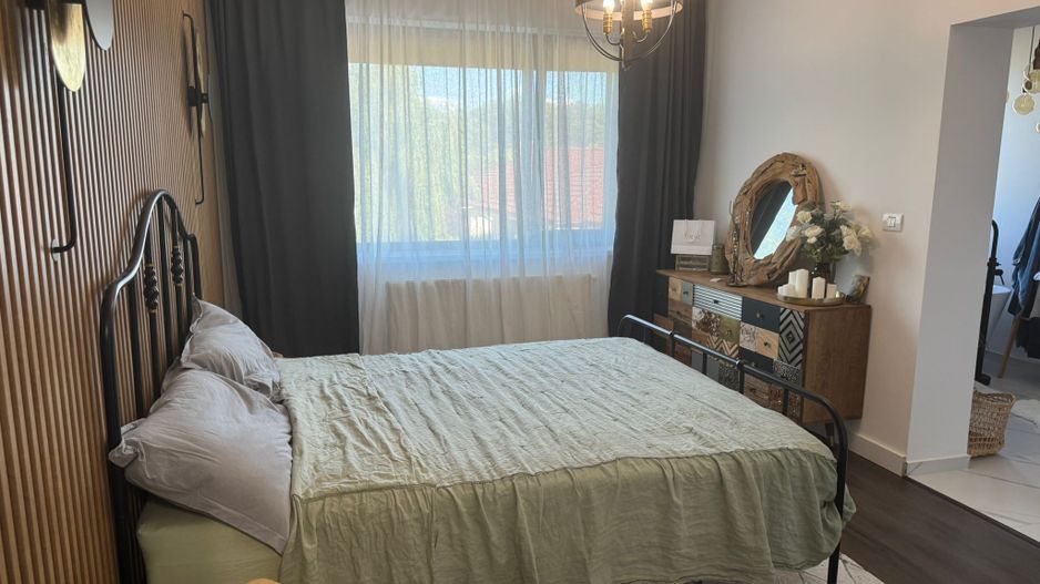 CASA INDIVIDUALA LANGA PADURE | MOBILATA SI UTILATA - Poză 15