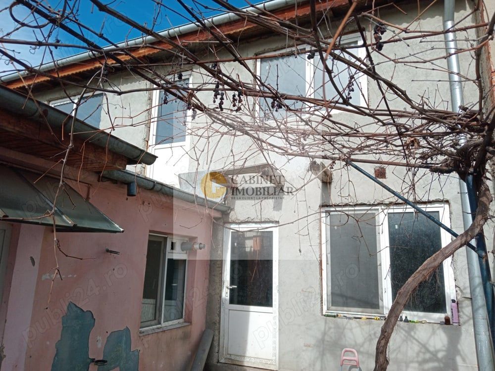 Vânzare 2 Case în Domenii – 246 mp Teren, Locație Excelentă - Poză 5