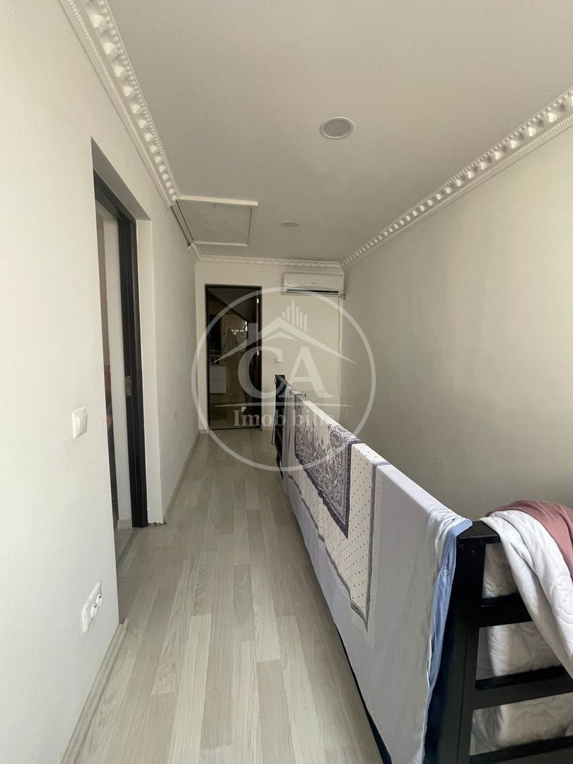 Casă de vânzare cu 4 camere în Cartierul Tineretului, Oradea - Poză 15
