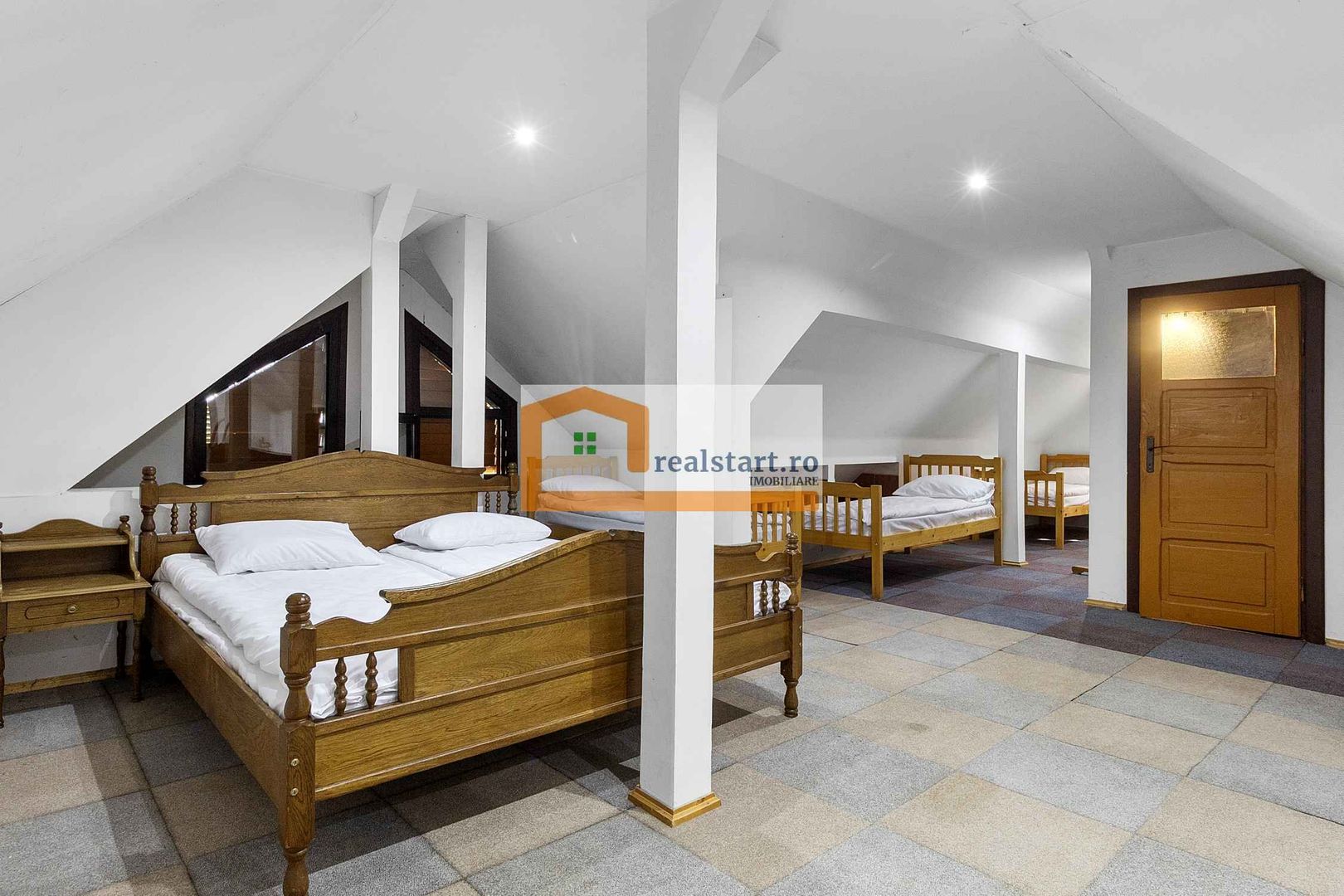 Pet Friendly, Vedere Padure, 5000mp teren, D+P+1E+M, semineu, foisor - Poză 28