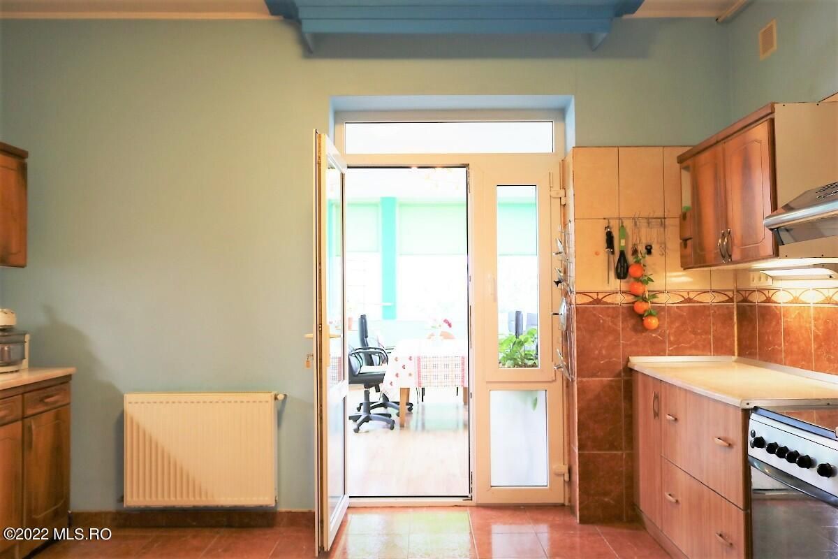 Ovidiu - Str. Nationala, Vila P+1E, teren 1094 mp, vedere la lac! - Poză 52