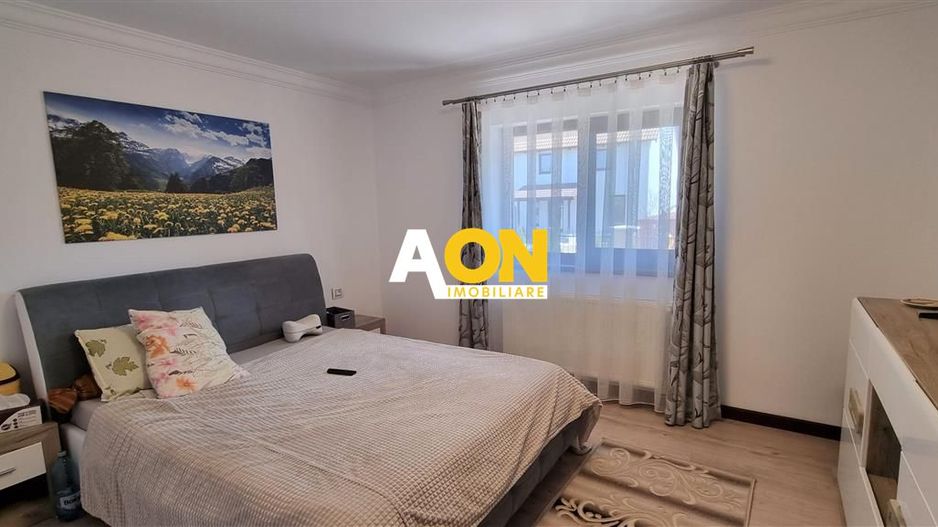 Casa 4 camere finisaje de lux 950 mp teren Com. Ciugud - Poză 12