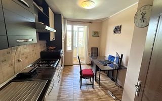 70.000 Euro 3 camere, liber, decomandat, zona Gradina Publica - Poză 3