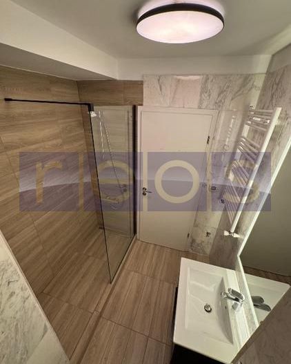 Inchiriere apartament 2 camere bloc nou 2018 | Stefan cel Mare | loc de parcare - Poză 14