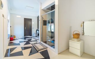 Vila cu piscina si garaj - 6 dormitoare - Pantelimon - Poză 29