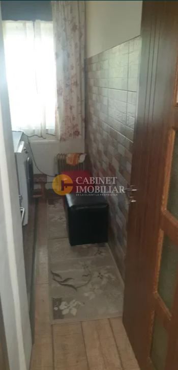Apartament cu 2 camere situat la parter mobilat si utilat complet - Olimp - Poză 3