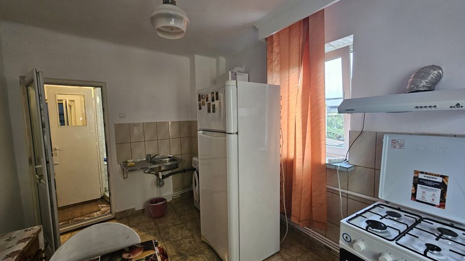 Apartament etaj casa cu teren 430 mp, N. Balcescu, stradal - Poză 7