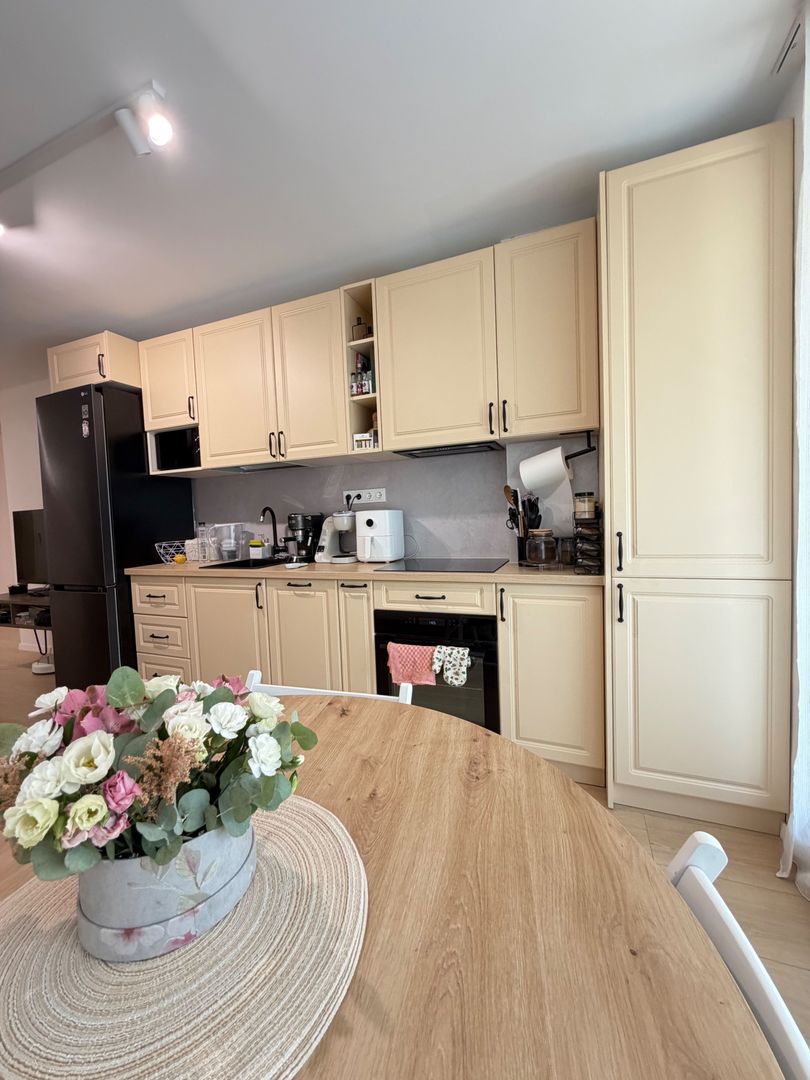 Apartament 2 camere, terasa, etaj intermediar, boxa, parcare - Poză 6