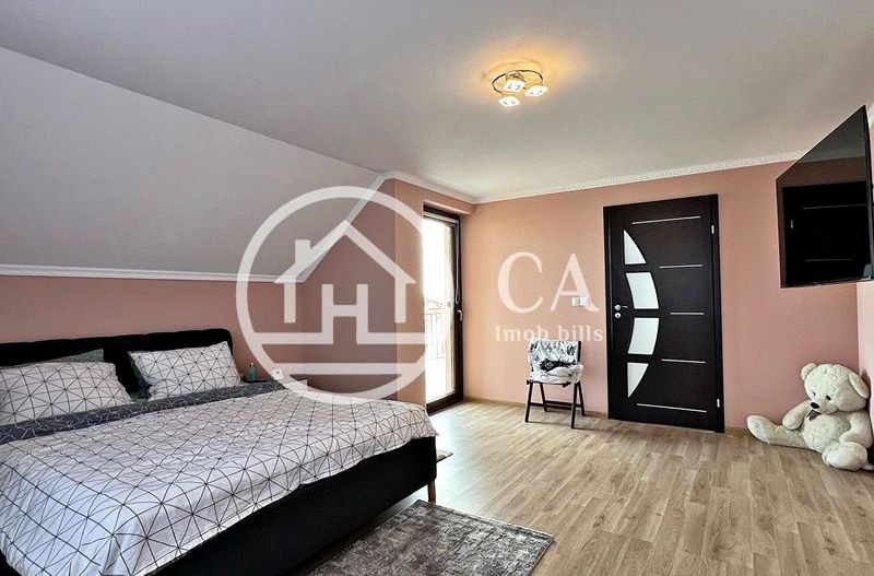 Casă de vânzare cu 4 camere în Santandrei, Oradea - Poză 8