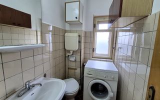 Apartament cu 3 camere 78,24 mp, bloc an 1988 - Decebal - Alba Iulia - Poză 6