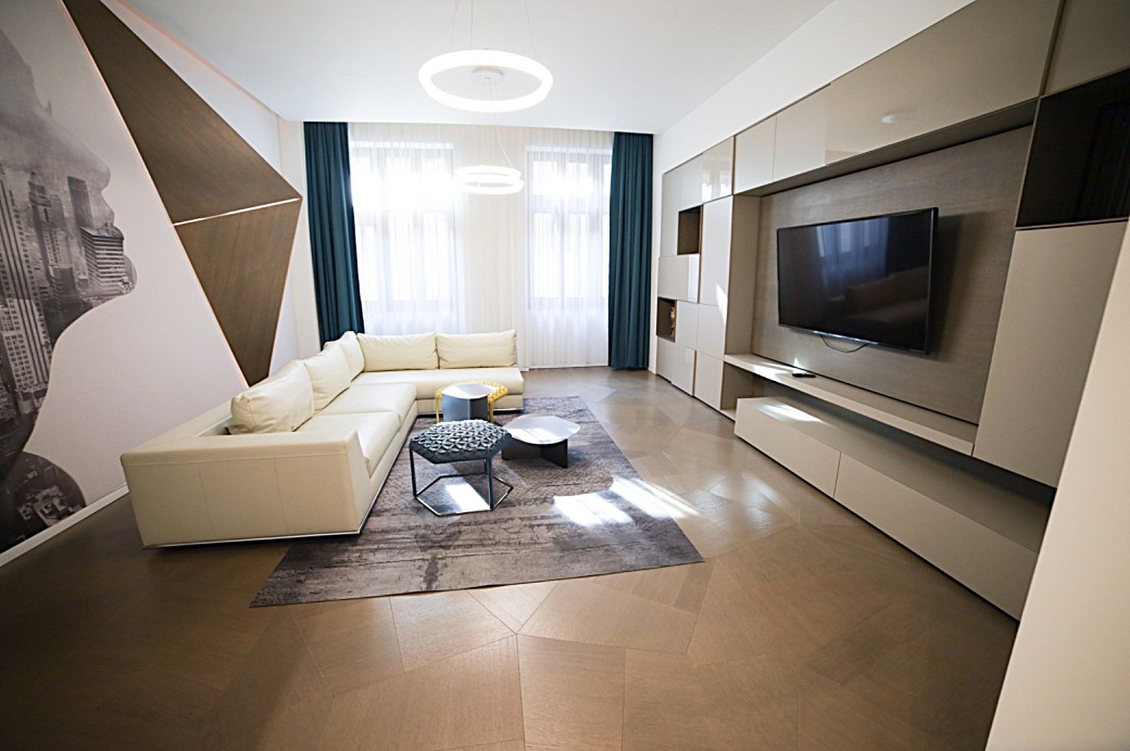 Apartament 3 camere de lux  Centru Istoric, 130mp, 2000Euro - Poză 12