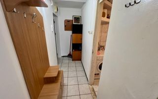 Apartament 2 camere , etaj 2, zona Tiglari - Poză 6