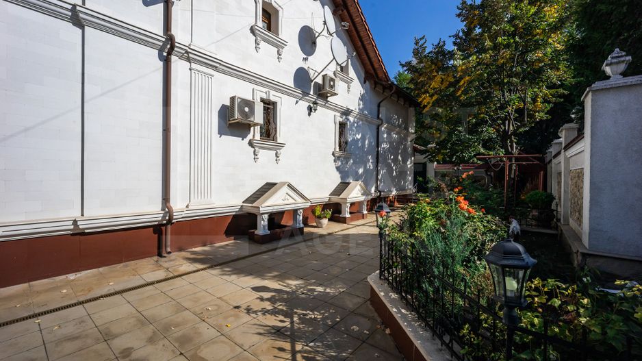Se oferă spre chirie casă exclusivistă amplasată în Centul orașului - Poză 4