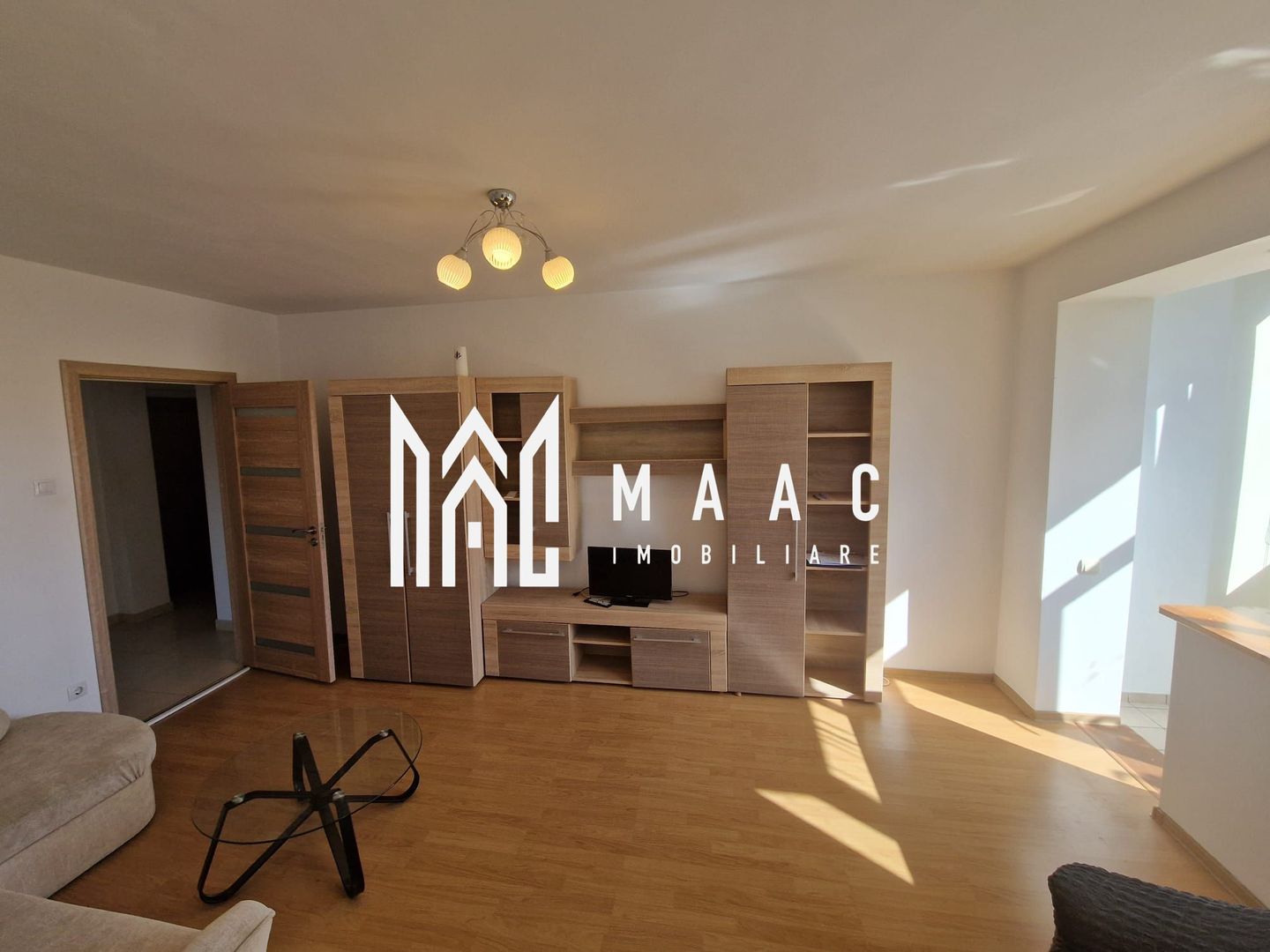 Apartament 2 camere | Etaj 3 | Balcon | 53 MPU | Hipodrom 3 - Poză 1