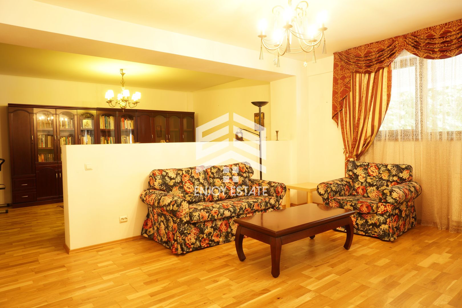 Cauti intimitate si liniste? Apartamentul ideal pentru tine! - Poză 2