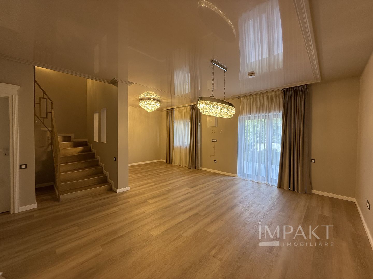 Cvadruplex  4 camere cu garaj in cartierul Buna Ziua ! - Poză 5