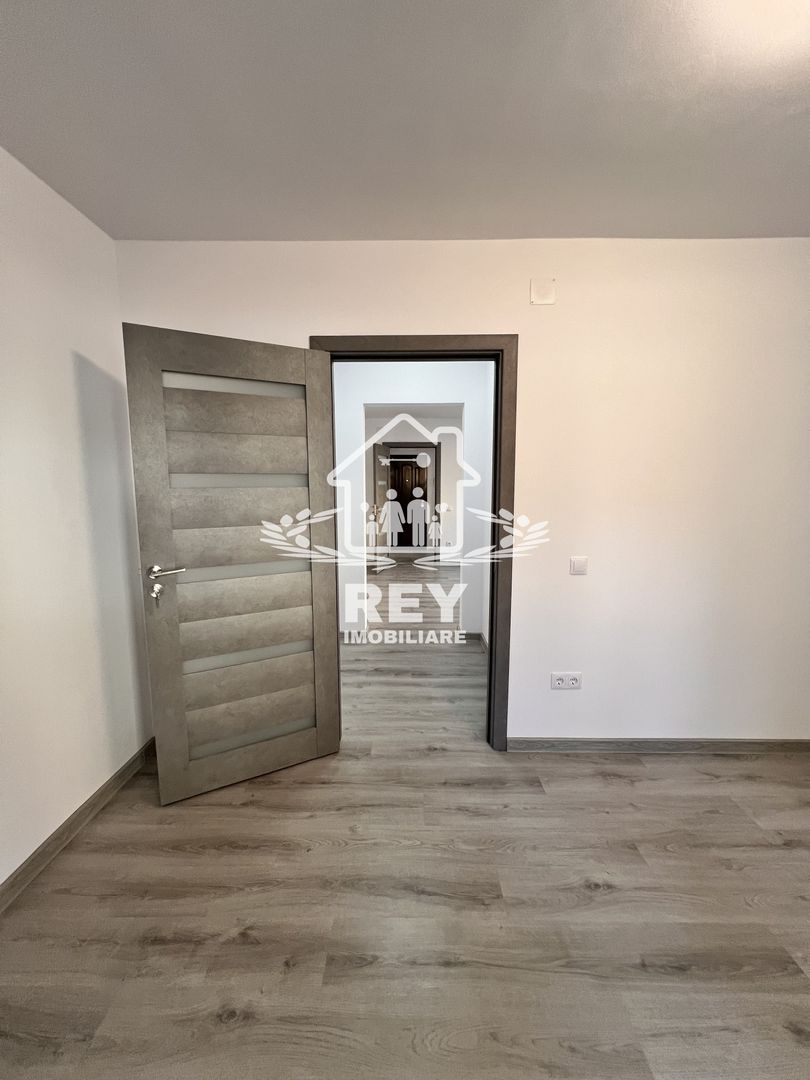 Apartament 2 camere semidecomandat de închiriat / Terezian / Parter - Poză 4