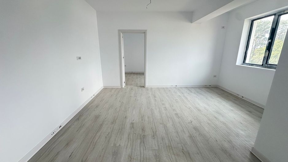 Apartament 2 camere , central Otopeni | Comision 0 | - Poză 2