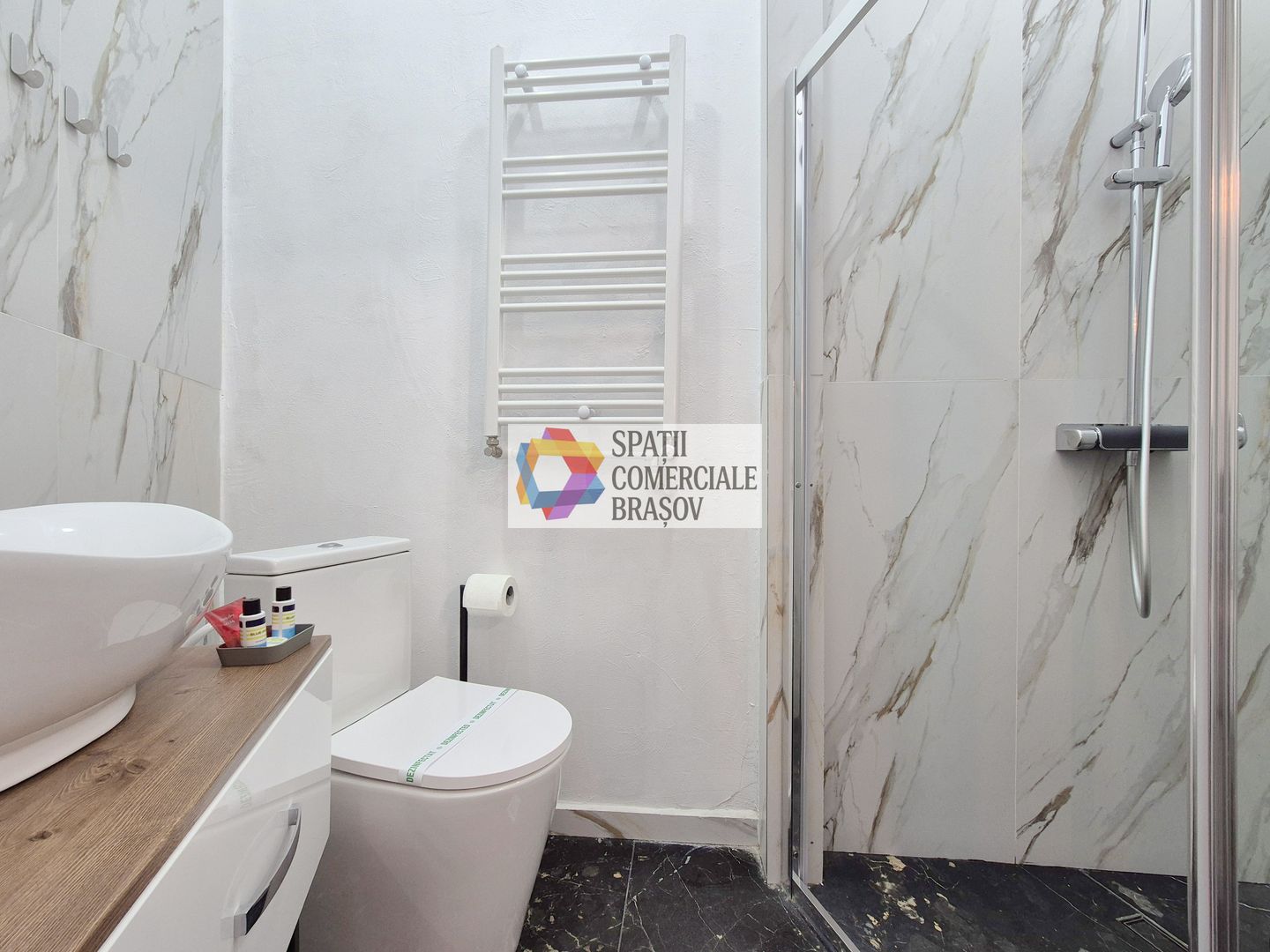 Casa regim hotelier la cheie -225 mp - Poză 7