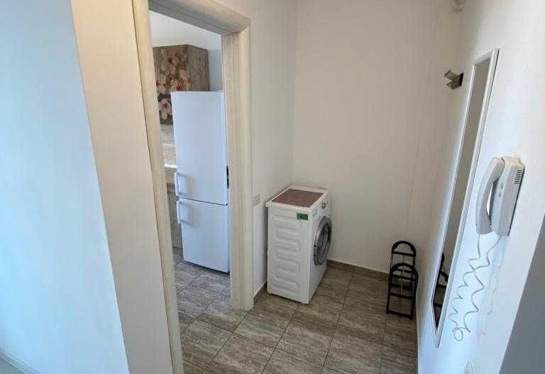 Garsoniera spatioasa, complet mobilata de vanzare - Poză 4