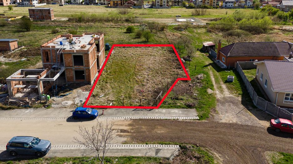 VANDUT - Ghiroda - Lacuri | 776 mp | Toate Utilitatile - Asfalt | Com 0 - Poză 7