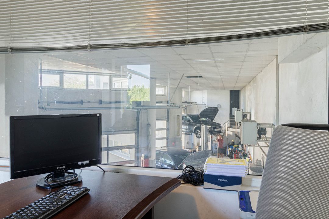 Clădire modernă, versatilă, cu terasă panoramică – locuință sau business - Poză 18