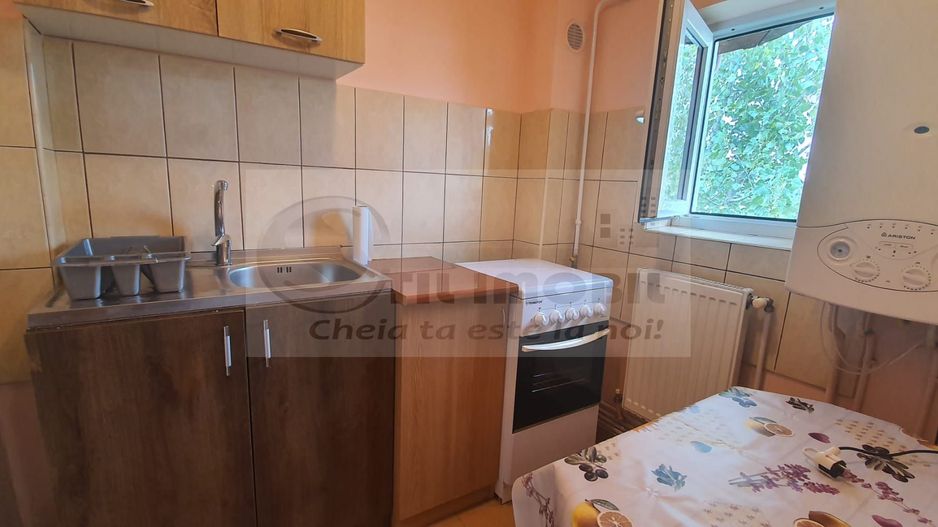 Garsonieră complet utilată – Alexandru cel Bun- et 5 cu pod deasupra - Poză 3