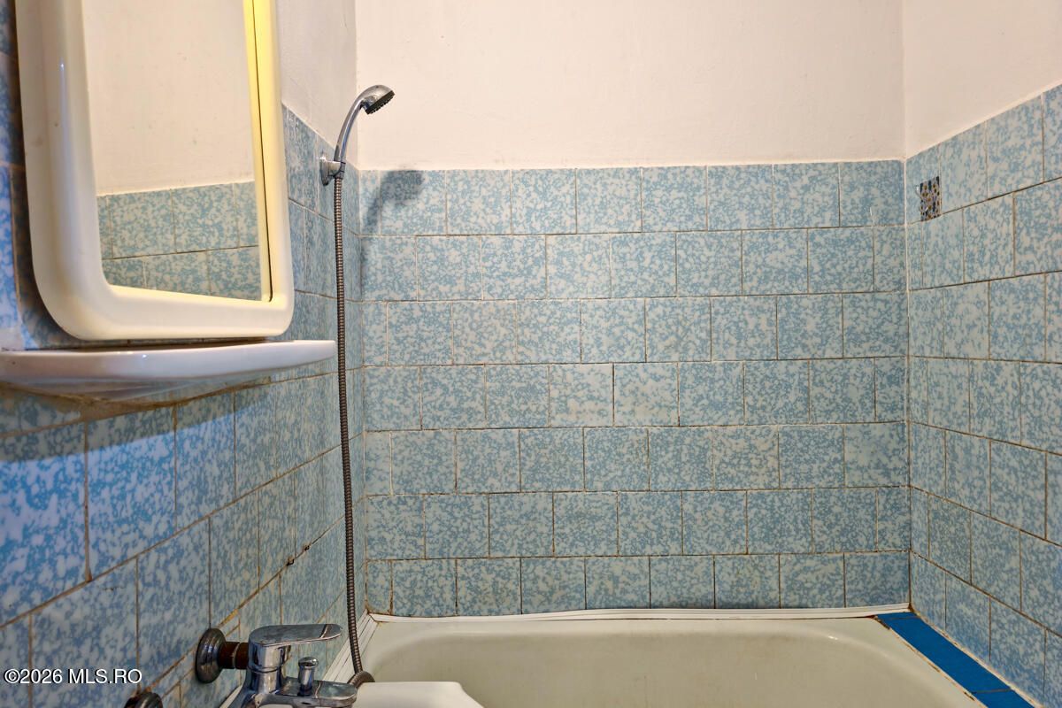 Sagului - Intrarea Raului - Apartament 2 Camere + Birou/Dormitor Mic - Poză 17